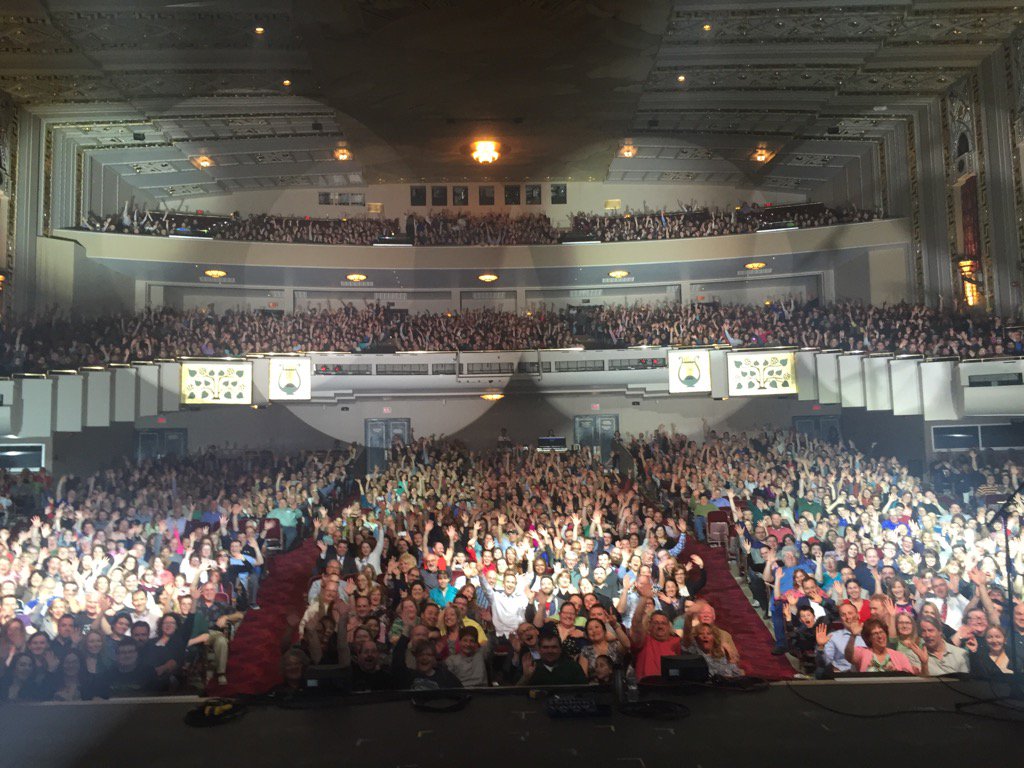 Alton Brown tweet media