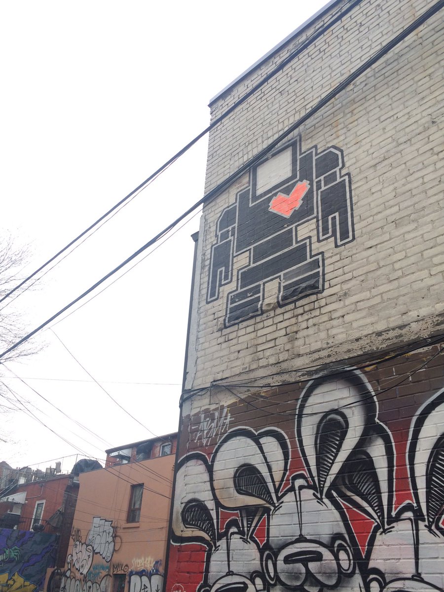 JodyBuschlen's tweet photo. Spotting #lovebot everywhere! Anyone else?!?? @LovebotTheRobot @TorontoComms #toronto #daytrip https://t.co/FYLziAmIXG