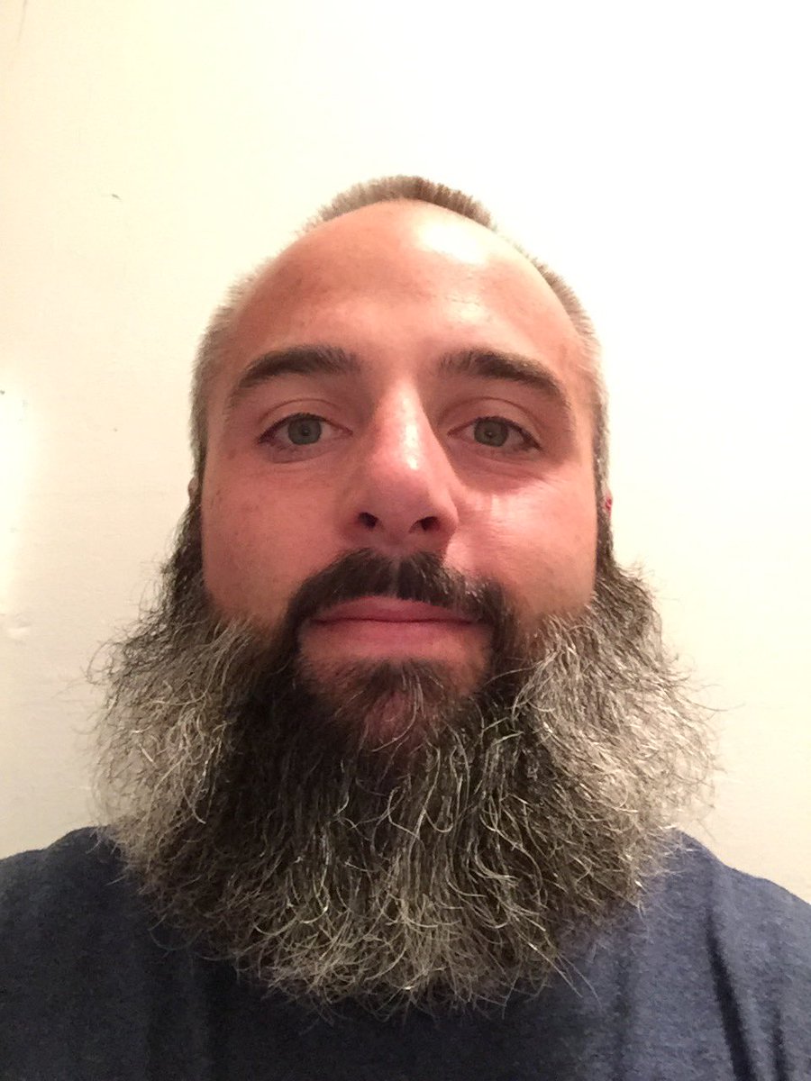 chemrmiller's tweet photo. Holy smokes! What a difference six months makes...doing this update a little early for April/May #BeardsForCancer https://t.co/OJCtHamYV4