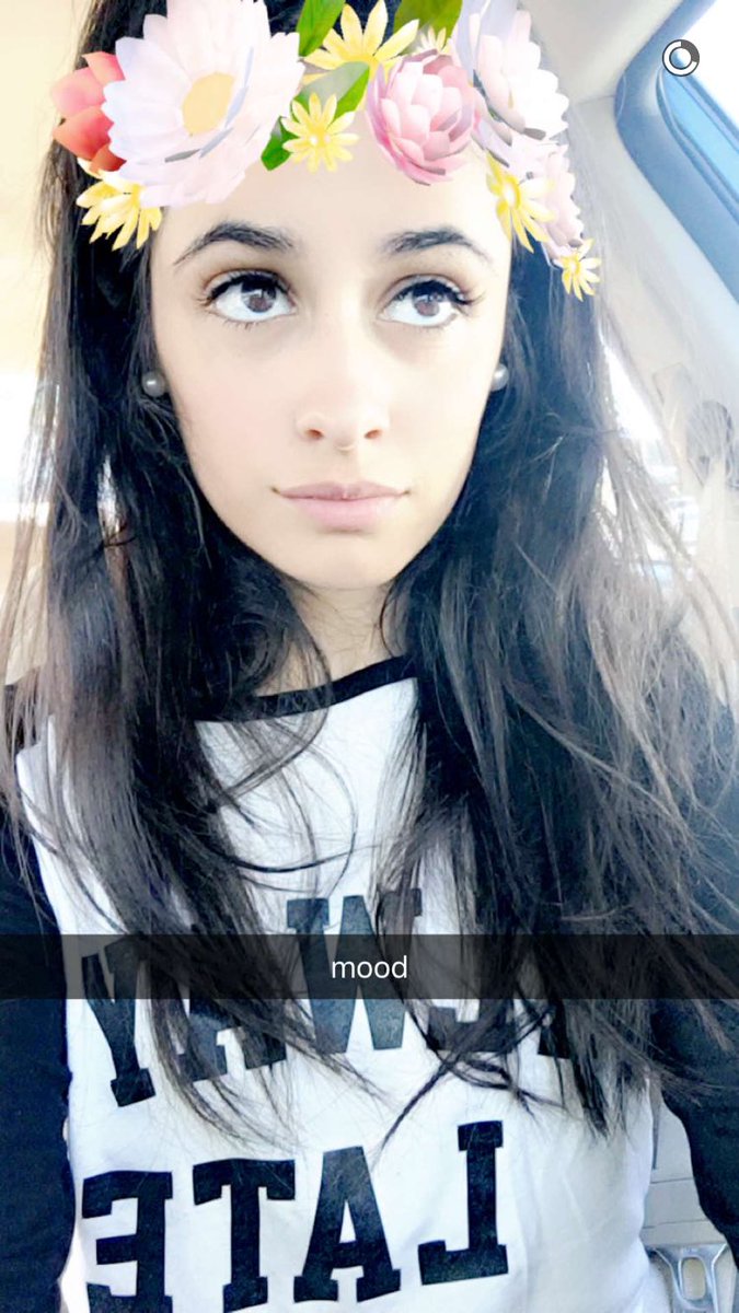 Corinacarranza's tweet photo. She's so perfect #Soulmates #Chella16 💕👯 https://t.co/kPtQxYo5gY