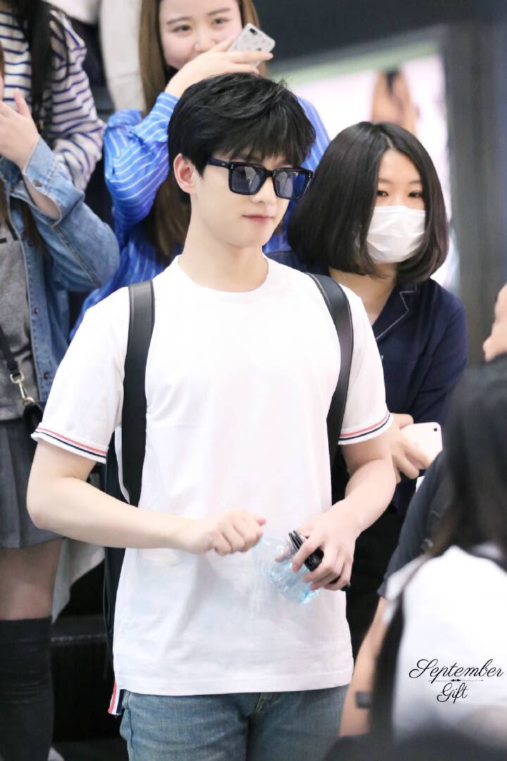 Pin By Yang Ti Iu Nh On Yang Kaa Iu Nh Iu Yang Yang