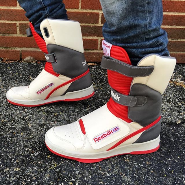 Sneaker Shouts™ X: "On foot look at the Reebok Alien Stomper this week https://t.co/D5jPfDScBJ https://t.co/6QiRqSRnJW" / X