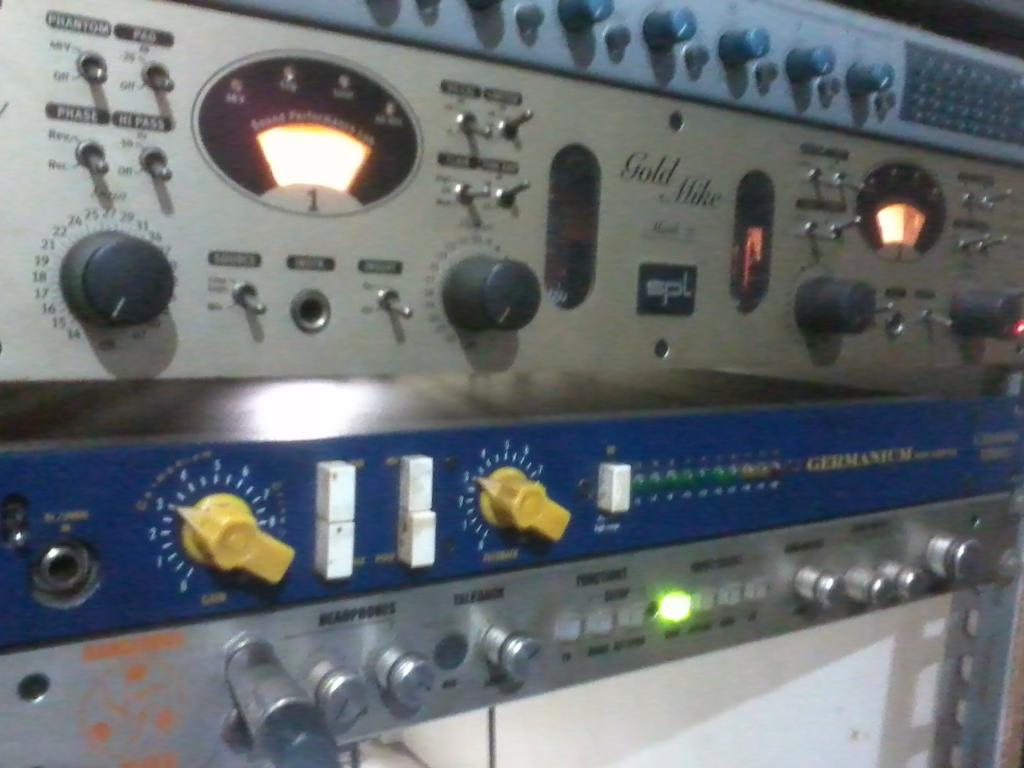 Utk Info studio 081399790607 WA