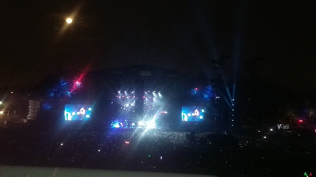 terebdk29's tweet photo. #ComoCapitan en el #VL16 https://t.co/HR2BHcY2Pz