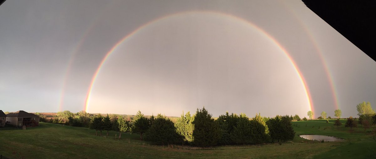 gbashford's tweet photo. Double rainbow! @LukeDorris https://t.co/S80jRZJscV