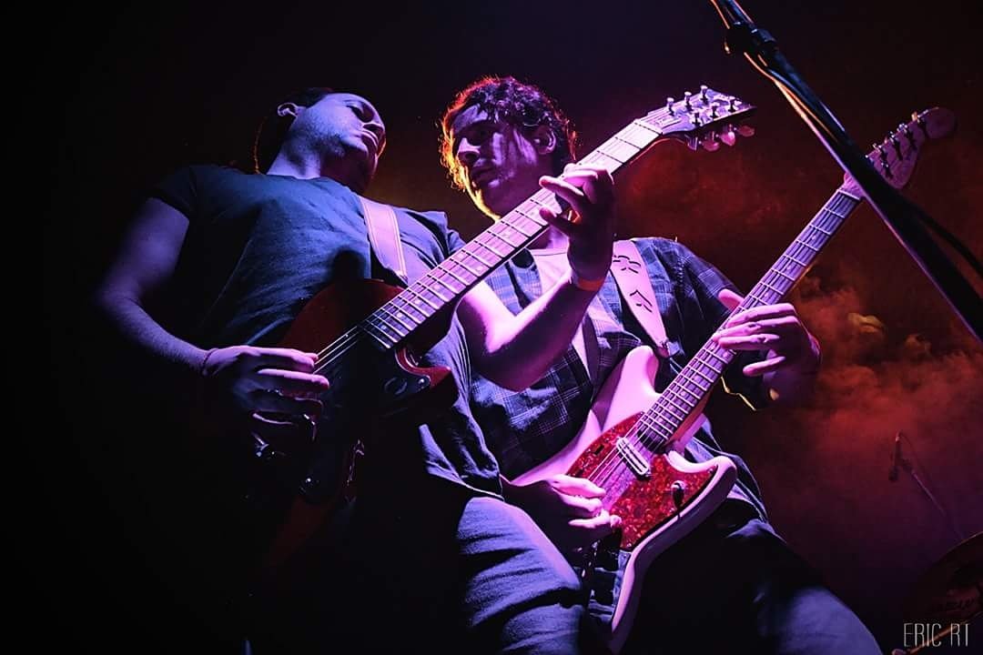 Niapalosrock's tweet photo. El viernes tocamos unas canciones en la Fiesta @Groovestock 
¡Gracias #EricRT por las fotos! https://t.co/wBu3BJBr9i