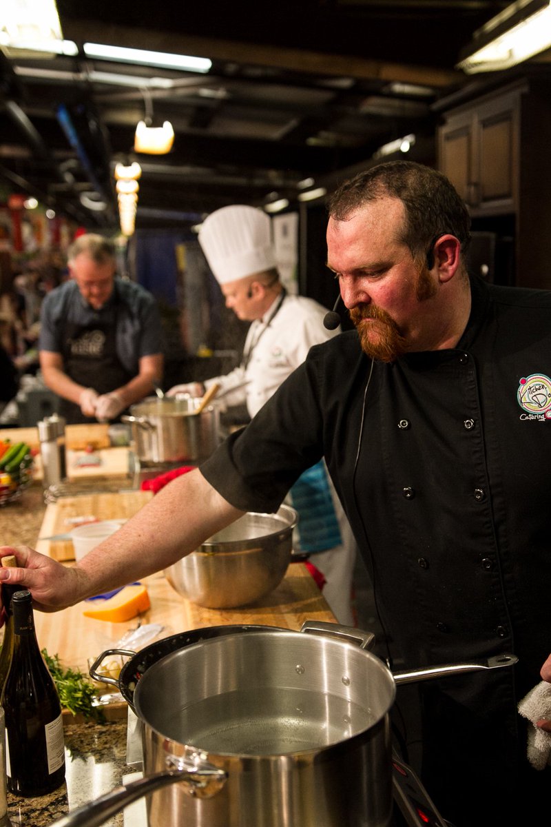TasteofNS's tweet photo. Lobster #CookOff Winner: Chef Brad from @KDCatering | #Lobster #NovaScotiaEats #winner @VisitNovaScotia #SSX2016 https://t.co/zf4UAysJmy