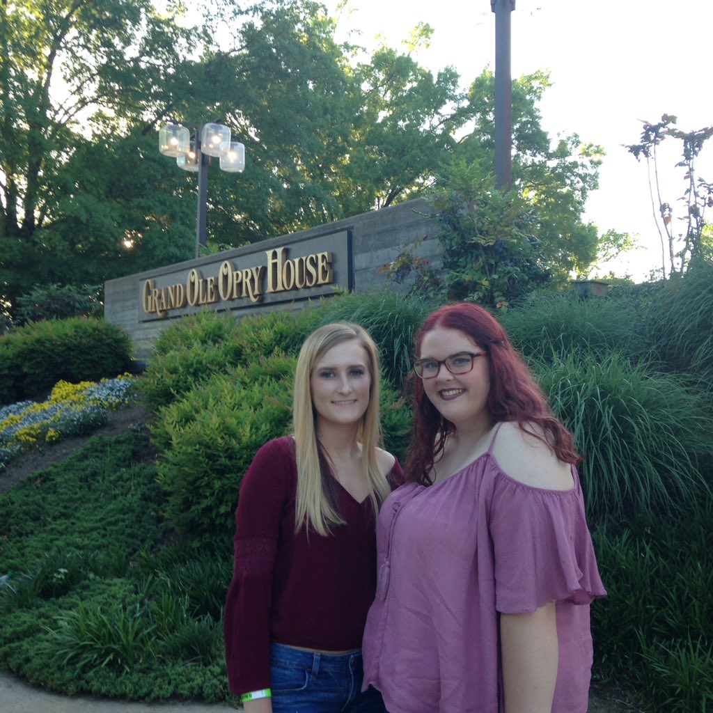 ladybruce16's tweet photo. Hancock DECA!  Having a blast in Nashville! #DECAICDC https://t.co/cTkNvdGIFf
