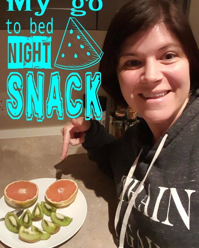 liphillips's tweet photo. Are you a late night snacker?? I am... I love it when my kids are in bed and all my work i… https://t.co/DtFUoWwcaM https://t.co/LeU3GHDsht