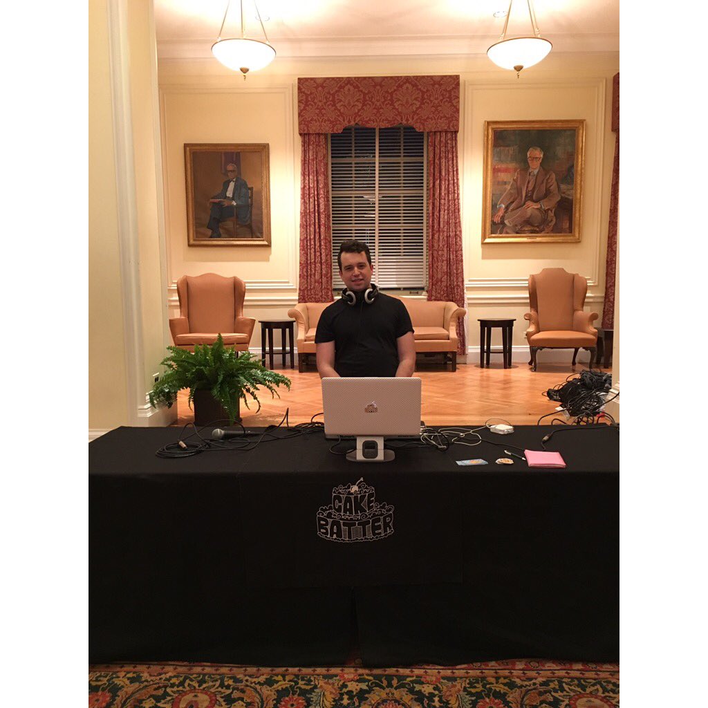 benouriel's tweet photo. RA Soiree (turning up at the law school) https://t.co/84ak3FqAJi
