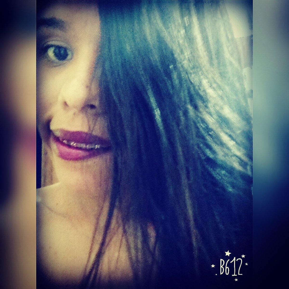 Anasilvaa24's tweet photo. Aqueles Olhos🎶 #BooaNoite! https://t.co/DimDvmaTzQ