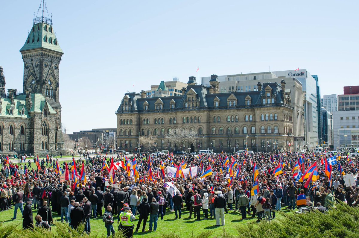 Genocideof1915's tweet photo. More than 3,000 from across Canada gather at Parliament Hill in Ottawa to commemorate #ArmenianGenocide anniversary. https://t.co/arOYz1WIYr