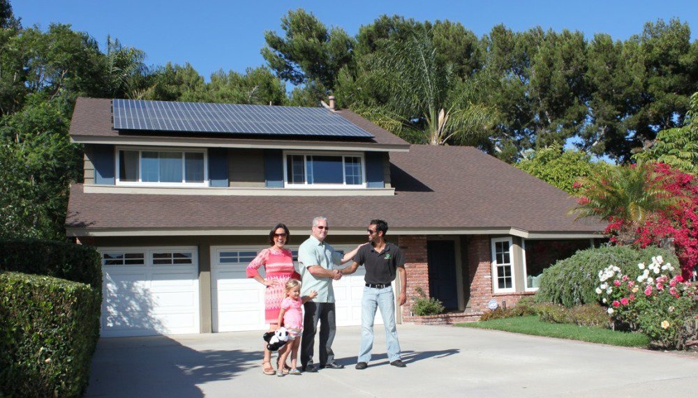 gogreensolar's tweet image. We&apos;re happy to help another home go solar!  Ask us how solar can reduce or eliminate your electric bill :)
