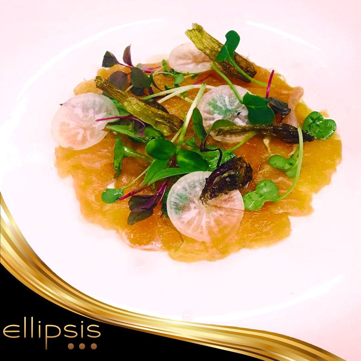 EllipsisIndia's tweet photo. Experience the exquisite texture of our #Salmon #Sashimi...
#Ellipsis #NewDish #LA #California #ChefPhuongTran https://t.co/jItWQt1u73