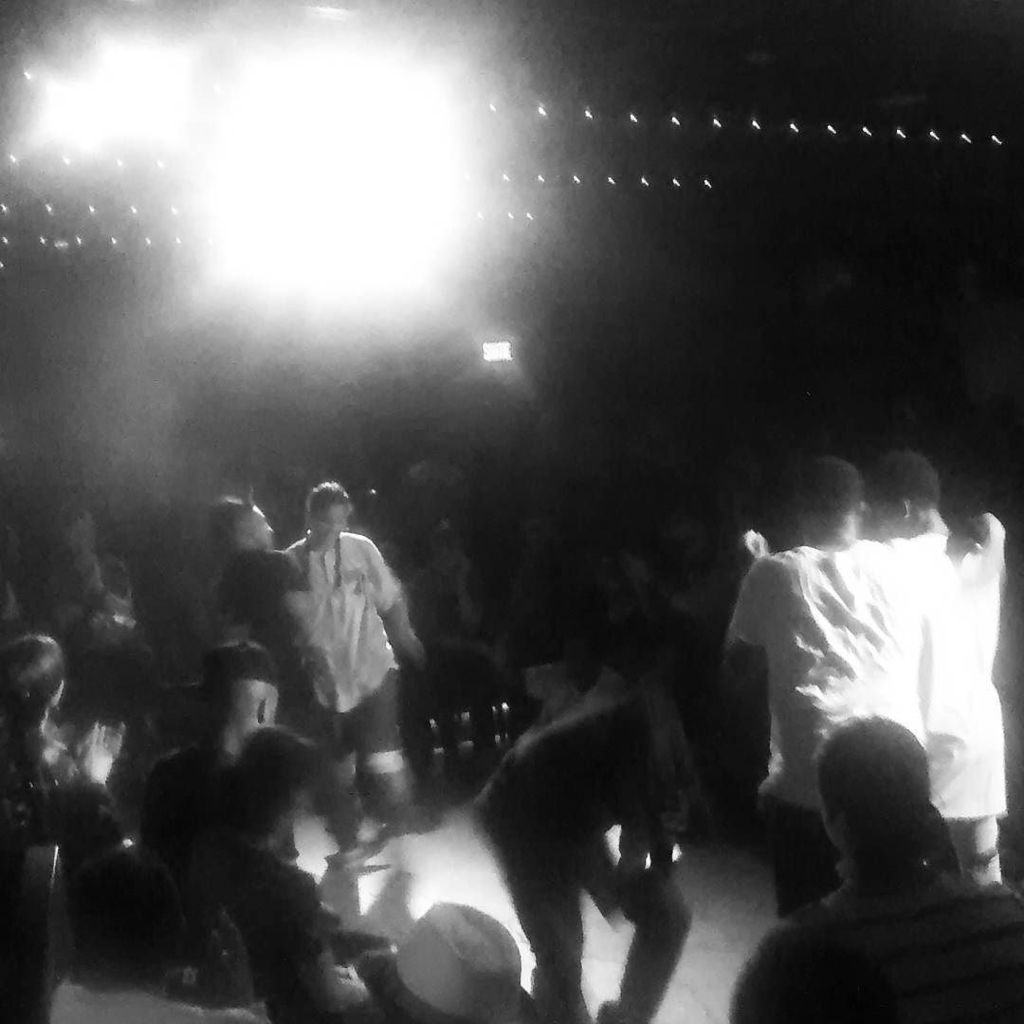 kalmunity's tweet image. The dancers killed it tonight.. A glimpse of the battle! #thechosen #shutupndance #freesty… ift.tt/1UbBbP3