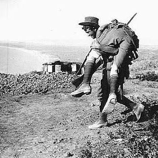 At the going down of the sun and in the morning, we will remember them. #lestweforget #anzacday #anzac #Australia