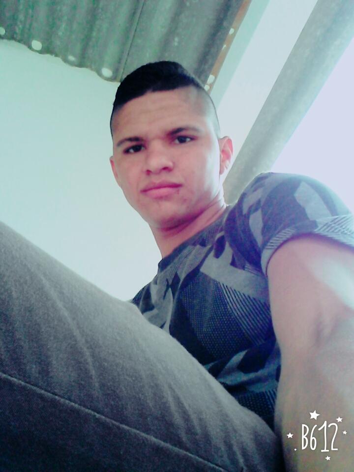 Es que yo siempre quiero ser importante para usted.