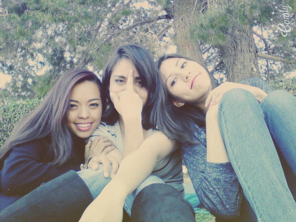 SamGlezz's tweet image. Fuck u!