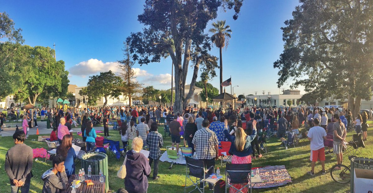 glwhittier's tweet photo. Such an encouraging time to worship together as one and pray for #Whittier  #serveweekend 2 Corinthians 13:11-14 https://t.co/a2DL3ISI30