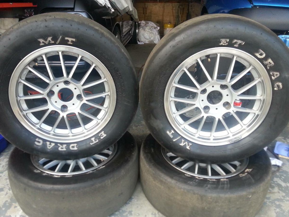 HytechEngines's tweet image. Selling rims &amp;amp; tyres off drag Evo. 15x7 rims, M/T 24.0x8.0x15 tyres.
Good rubber, 1 season old, no burnouts $1500nzd