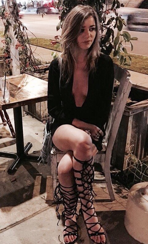 PPGFAVS's tweet photo. Eleanor Calder https://t.co/mGYP7PQyku