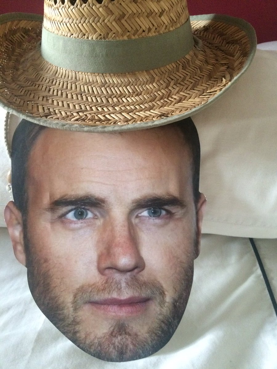 TraceyTrakk's tweet photo. @GaryBarlow #12daystoparty #getgarytotracey #milestonebirthday #5daystohols 2ndclue #wheresgarygoing @kearsybeast2 https://t.co/3QVwuL1Wji