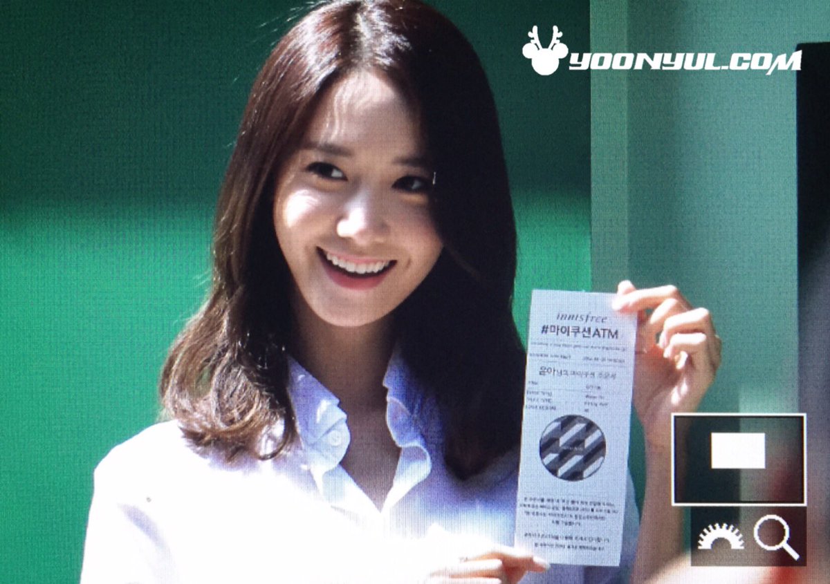 [PIC][25-04-2016]YoonA ghé thăm cửa hàng của "Innisfree 'My Cushion ATM'" vào trưa nay Cg3oKRjU8AEXwYl