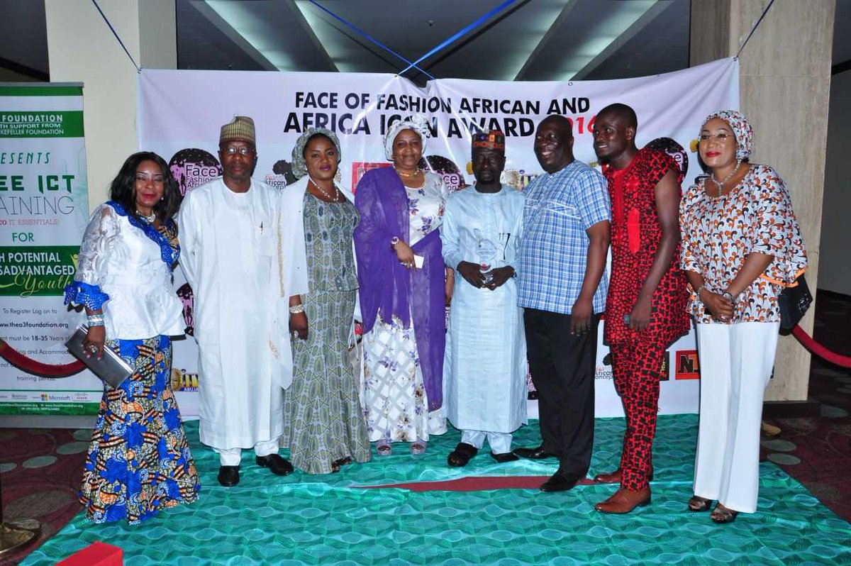 nuhusan's tweet photo. African icon award https://t.co/X2kpkTZTQB