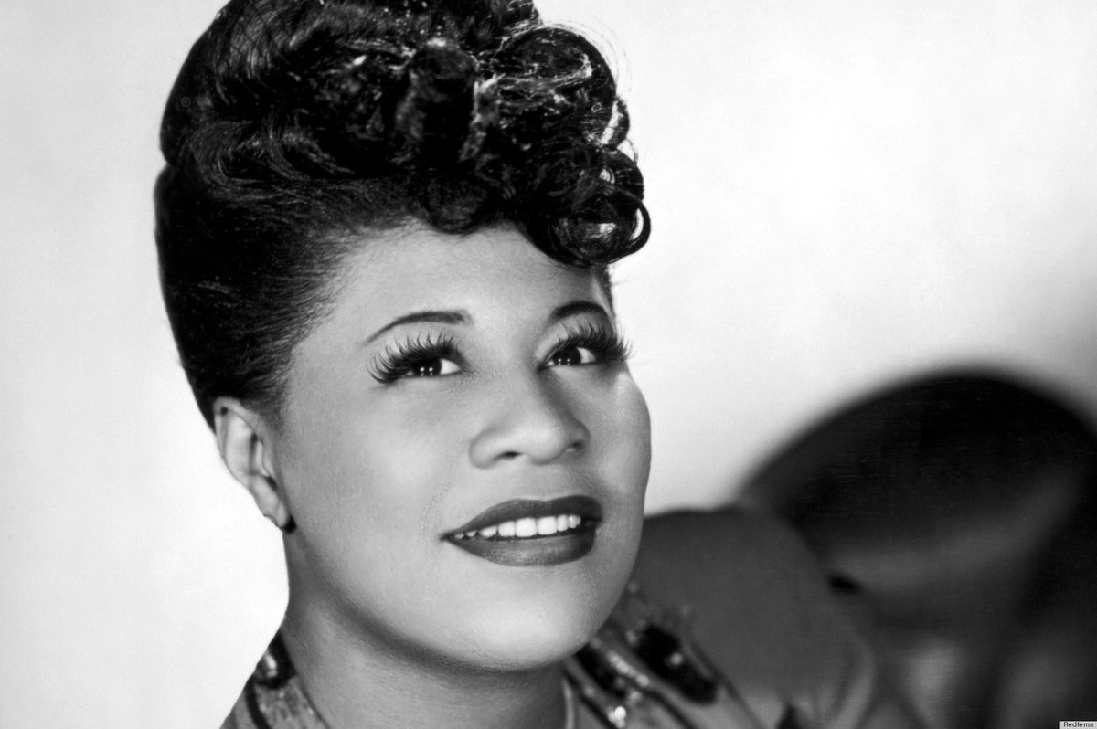She won 13 Grammys and received the Grammy Lifetime Achievement Award. Happy Bday, Queen of Jazz, Ella Fitzgerald! 💋