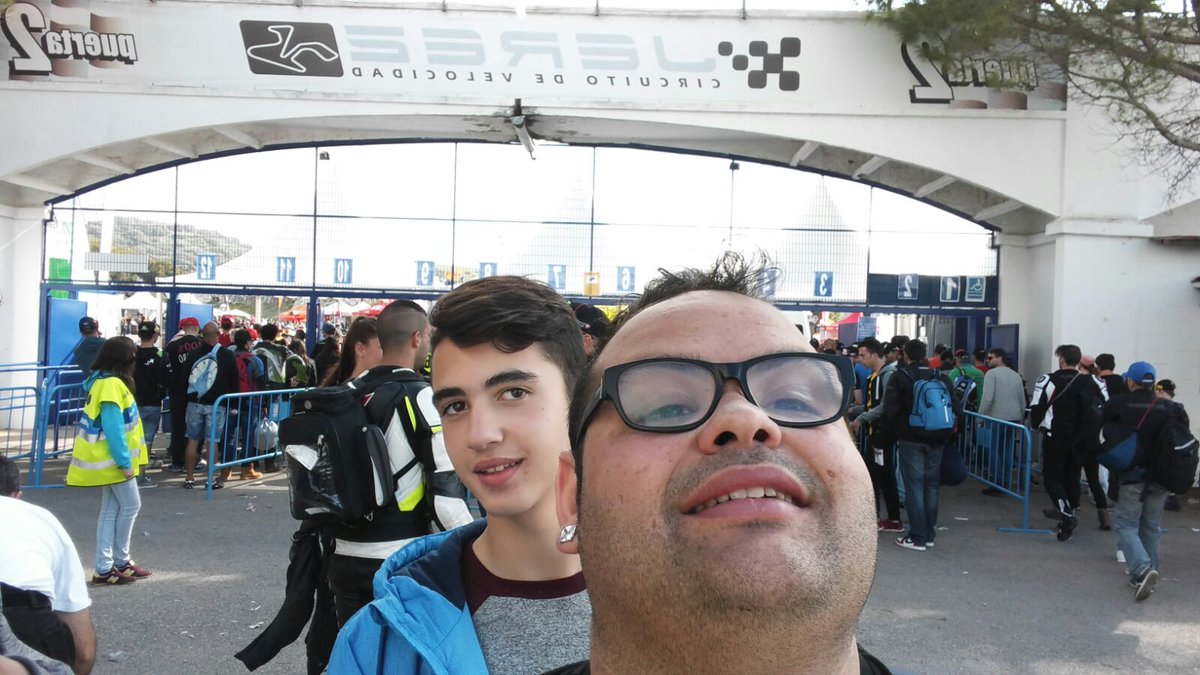 ANTONIOLUISVEMO's tweet photo. Jerez de la Frontera (Cadiz). Gran premio de España 2016 de MGP https://t.co/aMCWyVi6yU