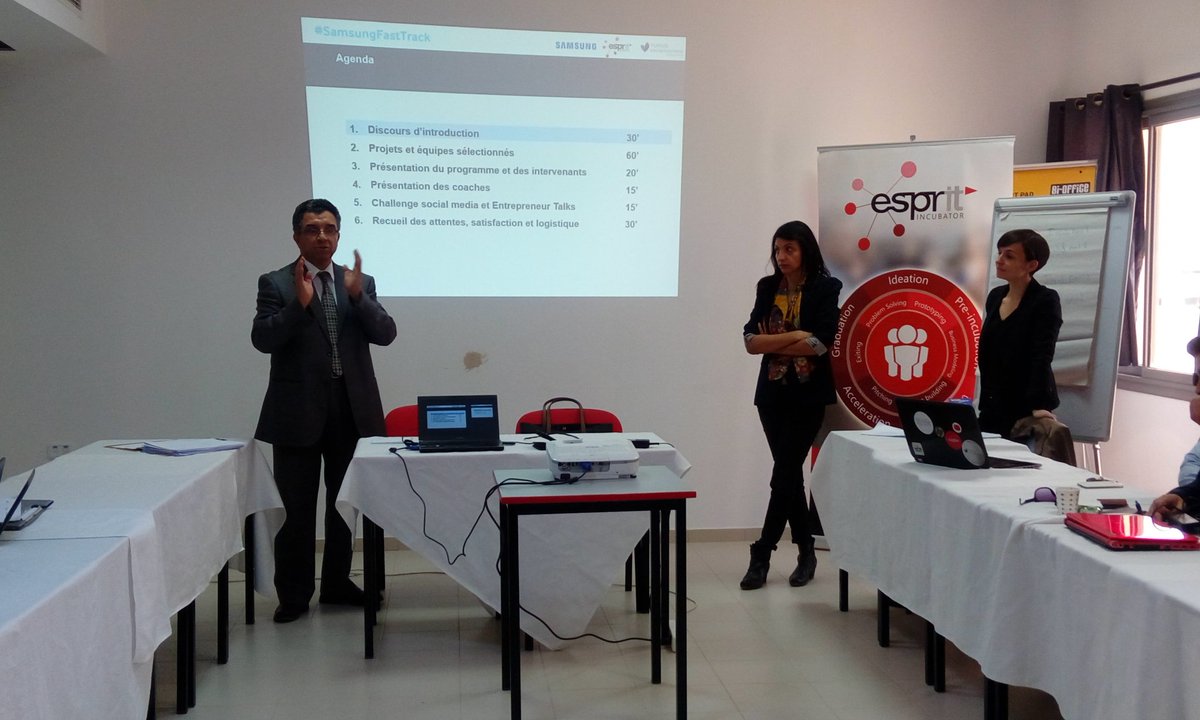 mariem_ben's tweet photo. La formation des entrepreneurs #SamsungFasTtrack à commencé @ESPRITIncubator
@YSBTunisia @Samsung_Tunisie https://t.co/yl4CIRgqAV
