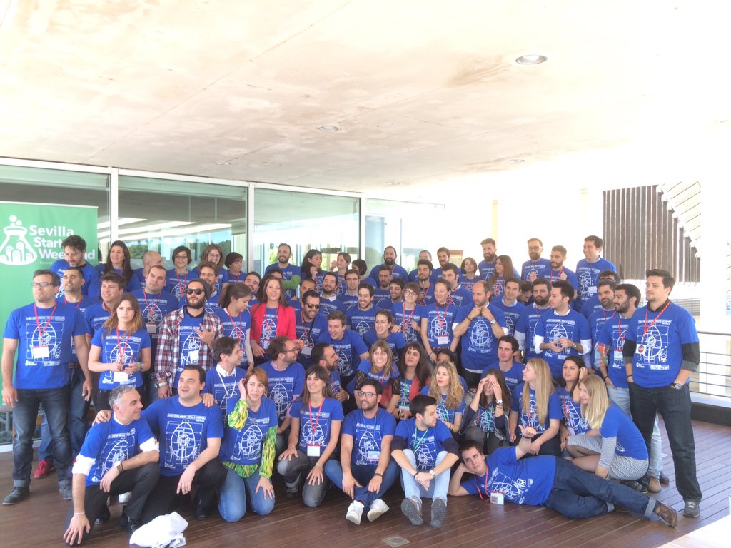 APerezSola's tweet photo. Grandísima la foto de FAMILIA  #SWsevilla #gastronomia #turismo Como dijo el gallego, ¡El listón está muy alto! ;) https://t.co/tR0djUHEbK