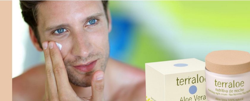 chiccomplemen's tweet photo. Con la llegada del calor hay que cuidarse la #piel y prepararla para el verano https://t.co/KNN3DN3Tas #cosmética https://t.co/reGpoPddAc