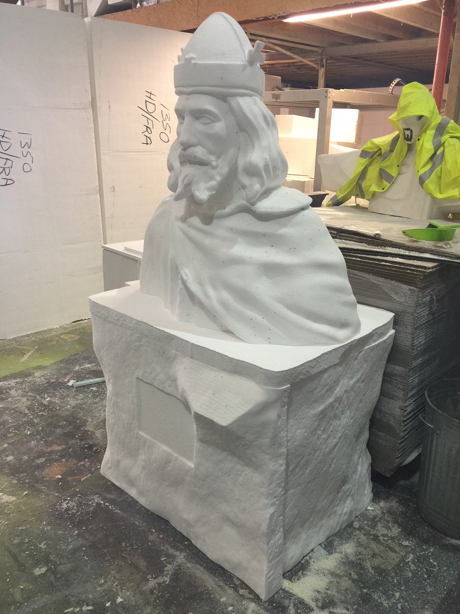 King_Alf's tweet image. Very excited to meet the talking statue in the #Winchester Tourist Information Centre next week!