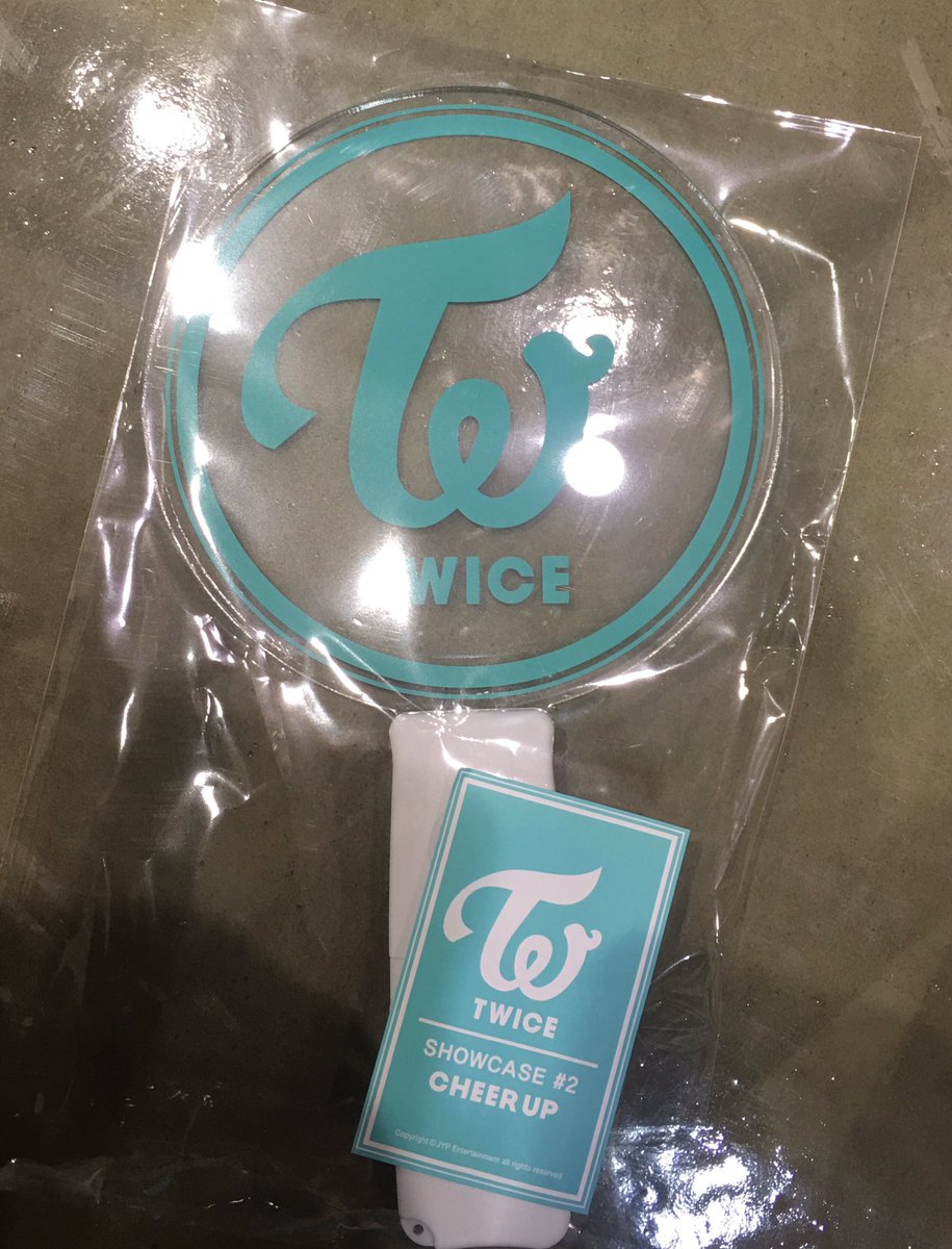 Disk Twiceショーケースで配られたペンライトです Twice 트와이스 Showcase Disk Twiceショーケースで配られたペンライトです Twice 트와이스 Showcase