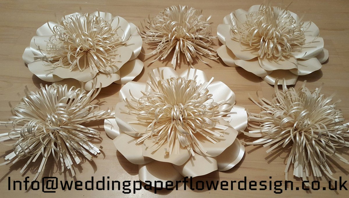 WPFlowerDesign's tweet image. #paperflowers #paperflowerrental  #londonpaperflowers #paperflowersuk #paperflowerlondon  #weddingpaperflowerdesign
