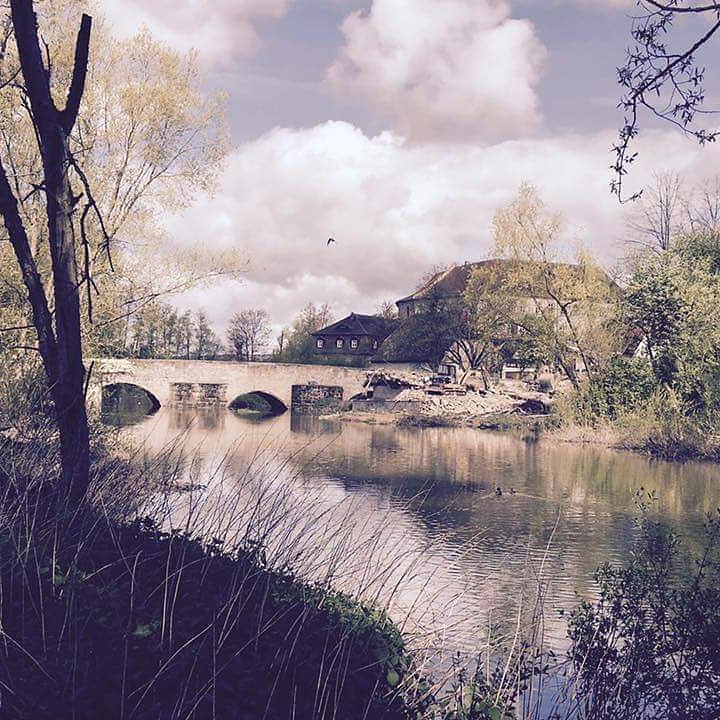 Natur_liv's tweet photo. Es gibt schon schöne ecken in höchstadt:)
#heimat #höchstadt #natur #franken #mittelfranken #herlich #wunderbar #… https://t.co/nRItkaVrI4