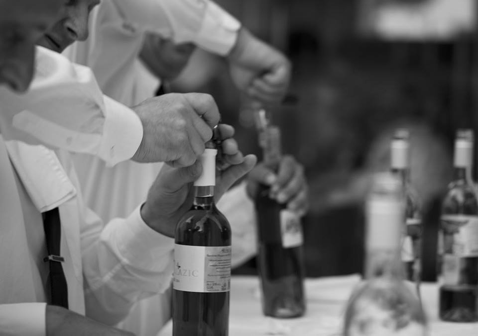 PASKASIRANA's tweet photo. Pag Grand Tasting u Kneževom dvoru- prekrasan događaj po prvi put u gradu Pagu! Nadamo se ne i zadnji...:-) https://t.co/UQOmqJ4xHr
