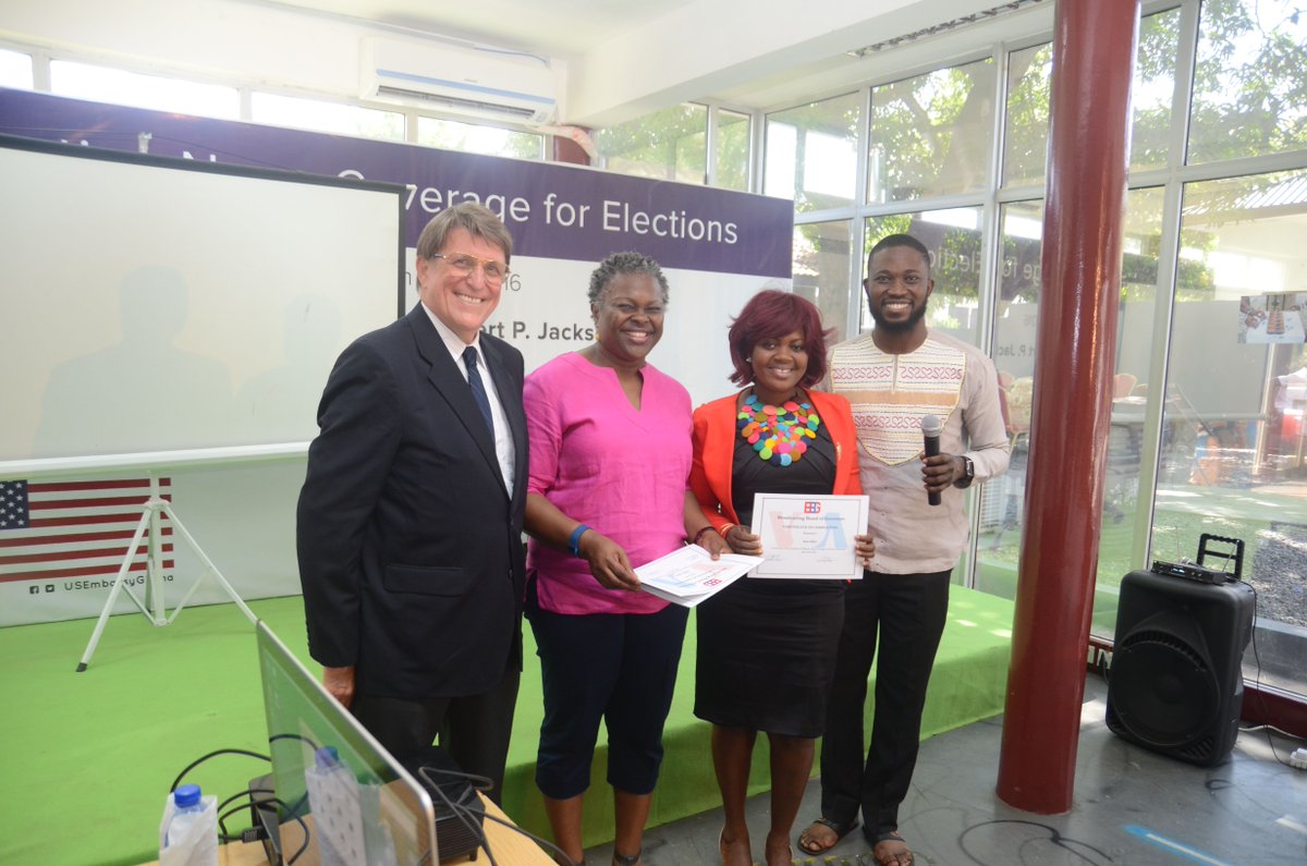 milyfemiworld's tweet photo. @ the just ended VOA training for journalists on elections coverage. #firsttowin first prize winner https://t.co/52OqFBPETG