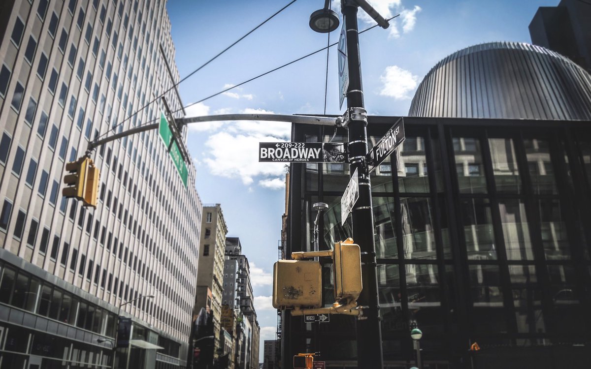 martinmoorejr's tweet photo. I've never believed in "Broadway or Bust." Success is like a ladder, enjoy each rung. 🗝

Tribeca • New York City https://t.co/exaOWGVlaH