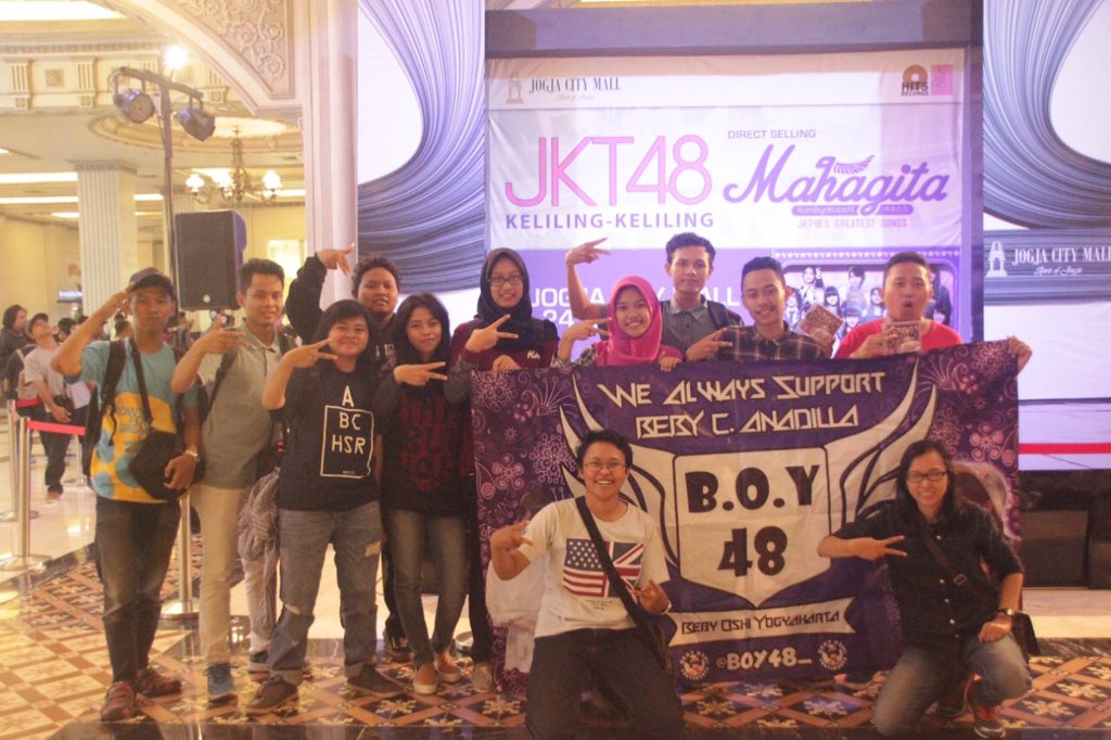 BOY48_'s tweet photo. Makasih teman" semua yg ikut bantu @BOY48_ @TimBebyJGJ , smg usaha keras kita berhasil ya!🙏🏻
#LetsBeBetter 
#minCan https://t.co/W7HPc1aK1F