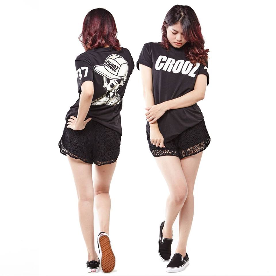FridayStore's tweet photo. SNEAKER SKU37 BLK Tees from @Crooz  IDR.150.000, for online order 08175234384 https://t.co/2IJiiSw3m8