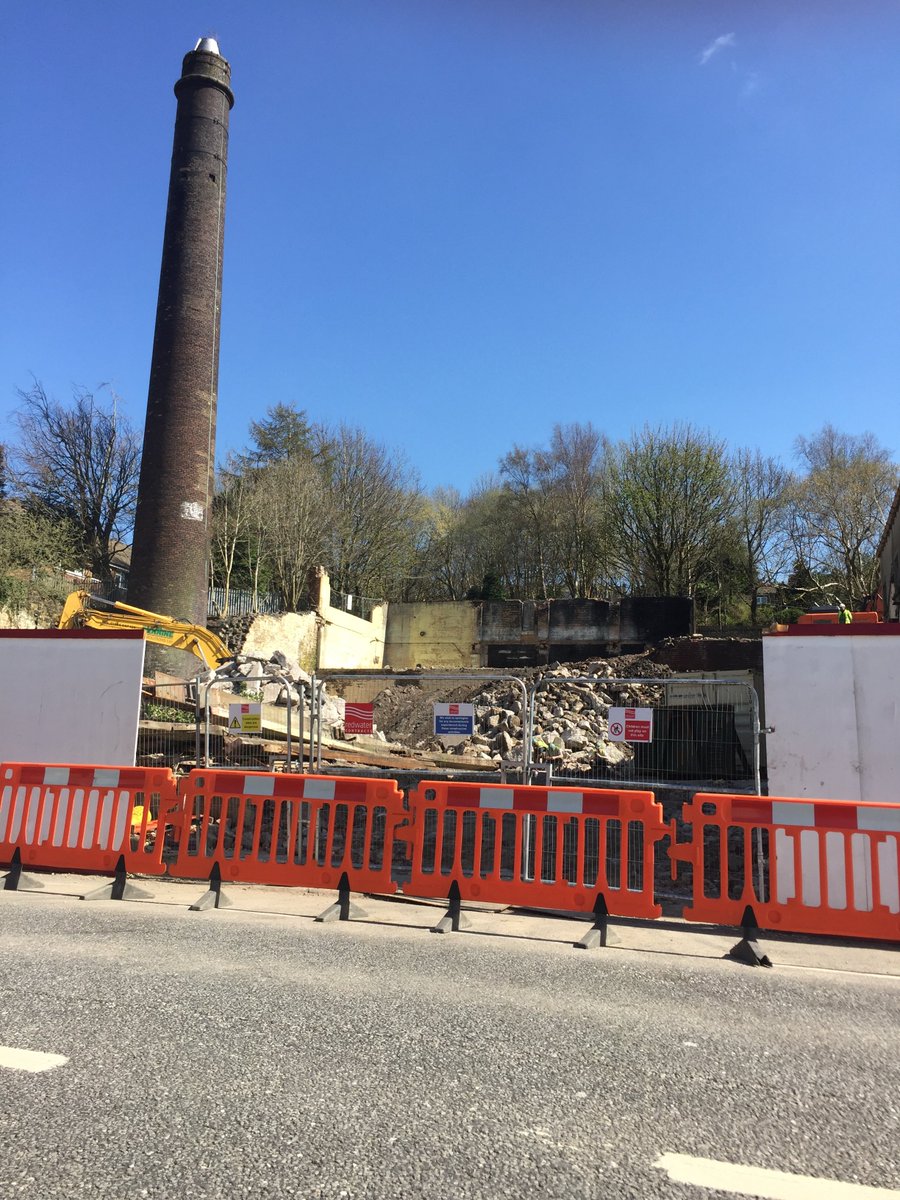 Redwaters tweet media