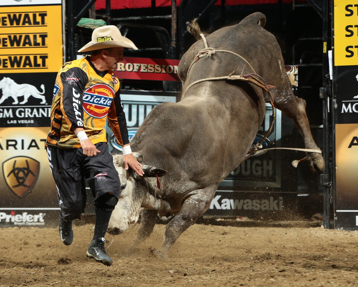 Pbr Nice Save By Dickies Bullfighter Frank Newsom Pbrdsm See Every Save Pbr Live App T Co Wcmymftplo Pbr Nice Save By Dickies Bullfighter Frank Newsom Pbrdsm See Every Save Pbr Live App T Co Wcmymftplo