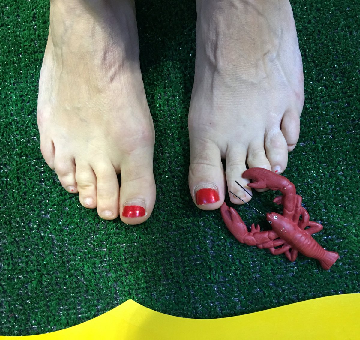 RunEatDisney's tweet image. After 67 marathons and 97 half marathons since 2010,  my feet definitely need my Oofos!!!! #myfeetearnedthis #oofos