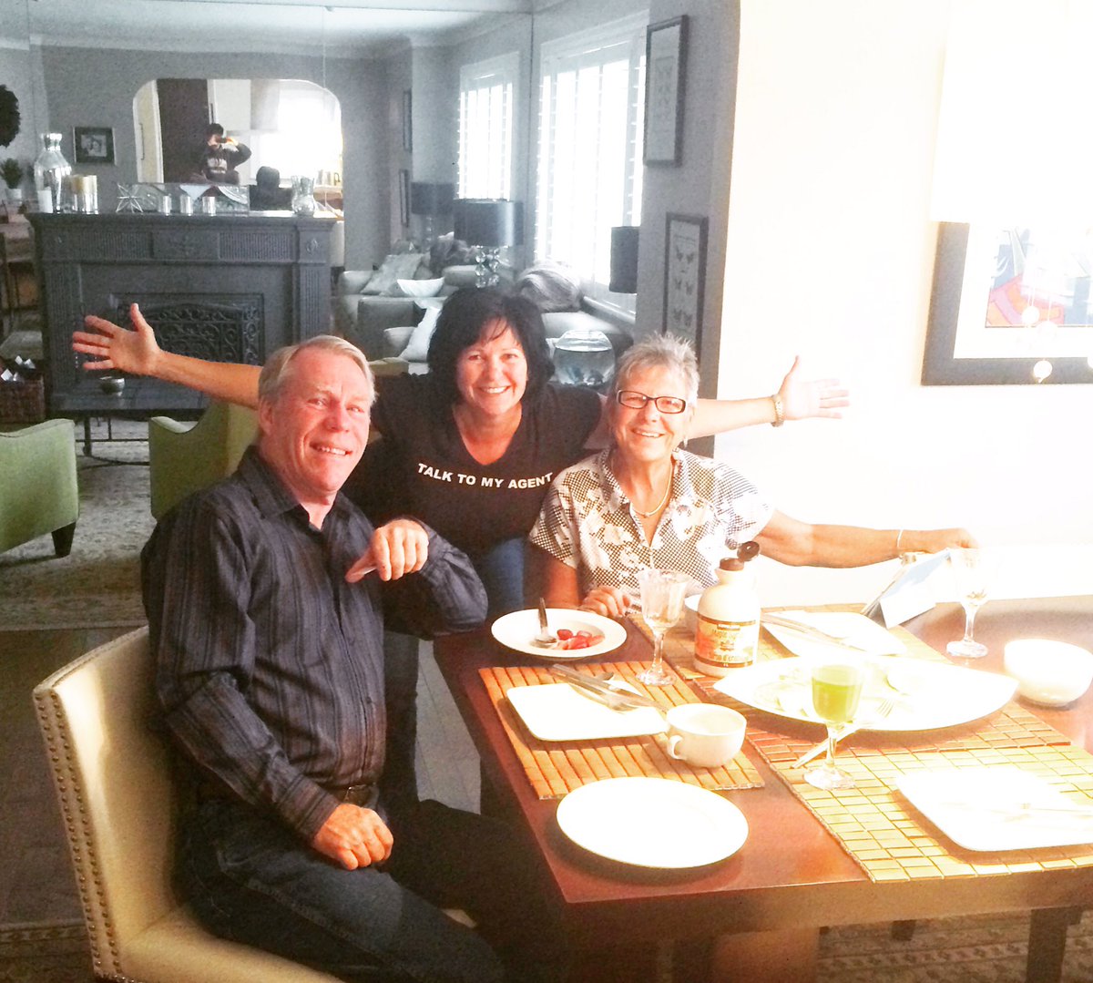 LizTaylorACTOR's tweet image. #onelessstranger @Airbnb ❤️❤️❤️