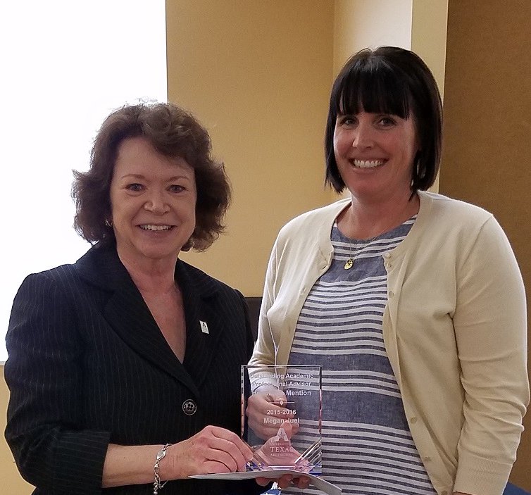 UTA_Advisors's tweet photo. @UTA_ScienceAdvisor Megan Juel received Honorable Mention in the Outstanding Advisor competition. #UTAAdvised https://t.co/fmTbbPkGTm