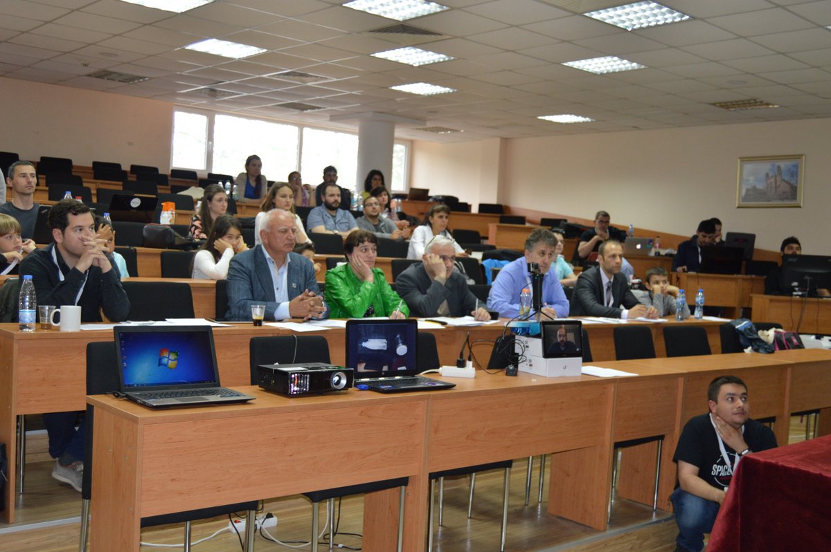 SpaceAppPlovdiv's tweet photo. Project defending #SpaceApps #SpaceAppsChallenge #SpaceApps2016 #SpaceAppsPlovdiv https://t.co/puoRuYg8FH
