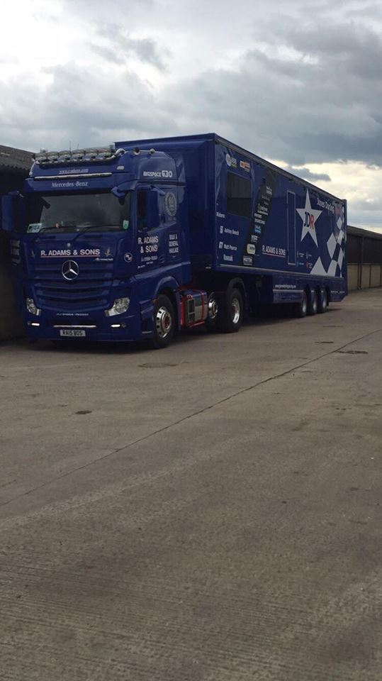 RAdamsHaulage's tweet photo. After a weekend at Evesham Truck Show it was time to collect the JDR trailer ready for Oulton Park  @JDR_Racing https://t.co/crMeJxysgY