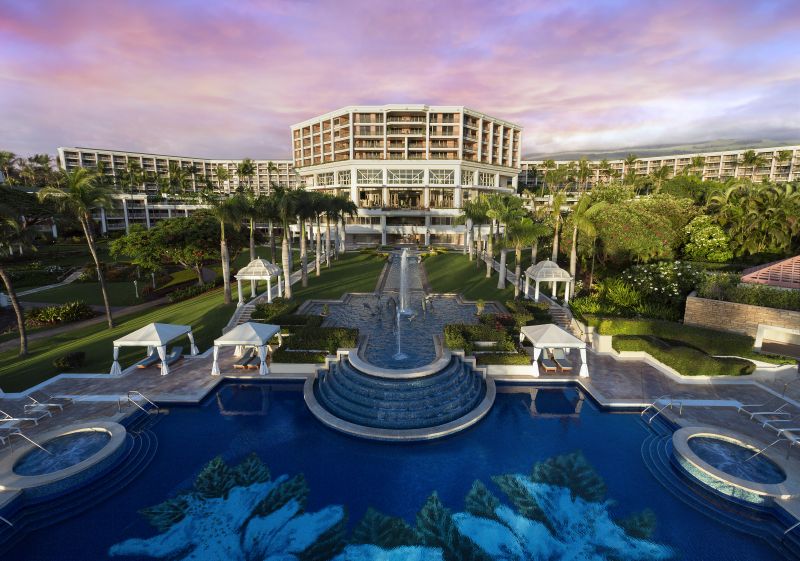 Gawdamedia's tweet photo. What's 6 months away and rhymes with "Wowie"? Annual Meeting in Maui. Get started here: https://t.co/5eGbkGFwJy https://t.co/EFANVG7SSc